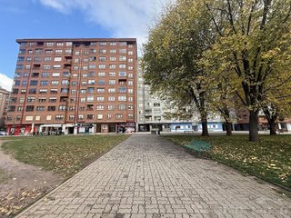 Piso en venta en Hospital - G3 - G2 en Burgos