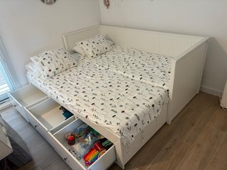 Diván Cama IKEA Hemnes + 2 Colchones