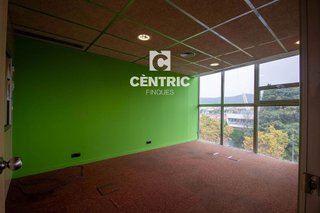 Oficina en alquiler en Sant Pere en Terrassa