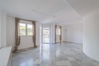 Casa adosada en venta en Bola de Oro - Serrallo en Granada