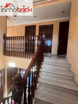 Chalet en venta en Lucena
