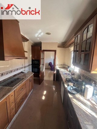 Chalet en venta en Lucena