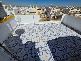Casa adosada en venta en La Siesta - El Salado - Torreta en Torrevieja