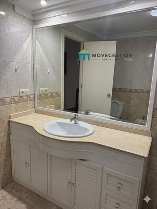 Chalet en venta en Ubrique