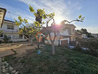 Chalet en venta en Mas Trader-Corral D’En Tort-Corral D’En Cona en Cubelles