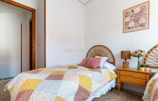 Casa adosada en venta en Centro en Santa Pola