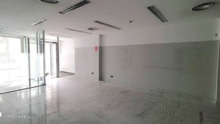 Local comercial en alquiler en Buenavista - El Cristo en Oviedo