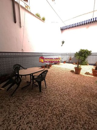 Casa adosada en venta en Écija