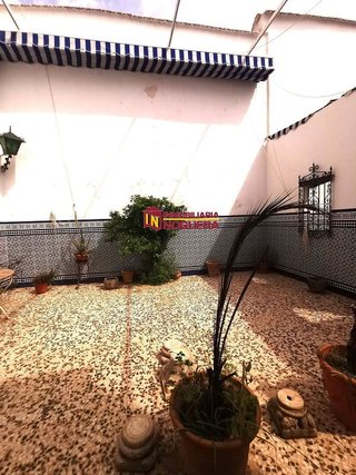 Casa adosada en venta en Écija