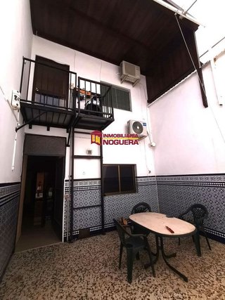 Casa adosada en venta en Écija