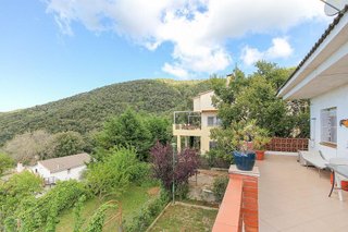 Chalet en venta en Sant Iscle de Vallalta