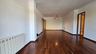 Piso en venta en Serraparera en Cerdanyola del Vallès