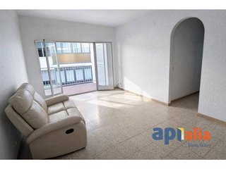 Piso en venta en Avinguda Catalunya en Palamós