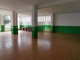 Local comercial en alquiler en Betanzos