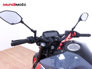 YAMAHA MT 125