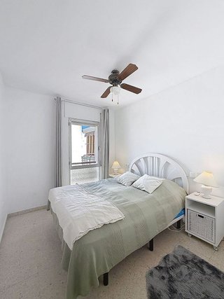 Piso en venta en Chaparil - Torrecilla en Nerja