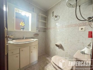 Piso en venta en La Torre en Valencia