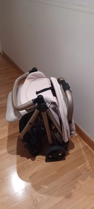 Silla de paseo Peg Perego rosa
