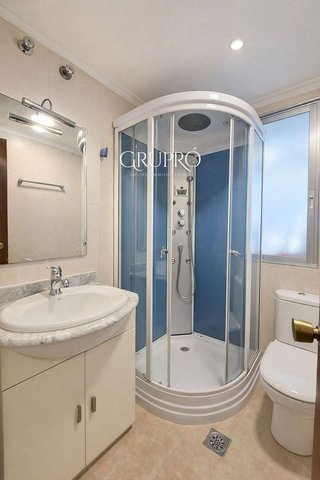 Piso en venta en O Berbés - Peniche en Vigo