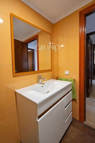 Piso en venta en O Berbés - Peniche en Vigo