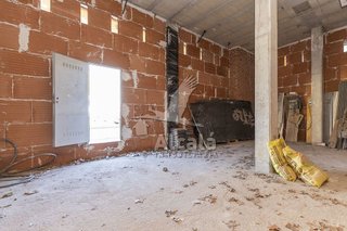 Local comercial en venta en San Isidro - Los Almendros en Alcalá de Henares