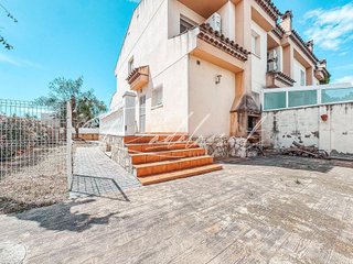 Casa adosada en venta en Miami Platja - Miami Playa en Mont-Roig del Camp