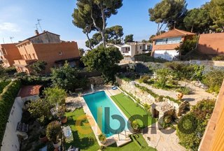 Chalet en venta en Els Munts en Torredembarra