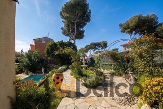Chalet en venta en Els Munts en Torredembarra