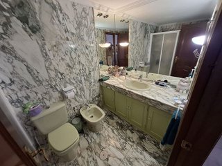 Piso en venta en Zona Puerto Deportivo en Fuengirola