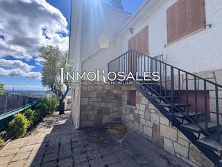 Chalet en venta en Miraflores de la Sierra