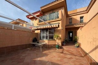 Casa adosada en venta en Núcleo Urbano en Chiclana de la Frontera