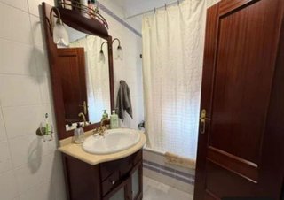 Casa adosada en venta en Núcleo Urbano en Chiclana de la Frontera