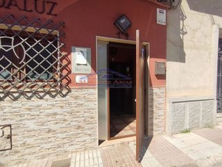 Casa adosada en venta en Bailén