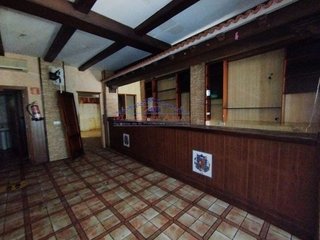 Casa adosada en venta en Bailén