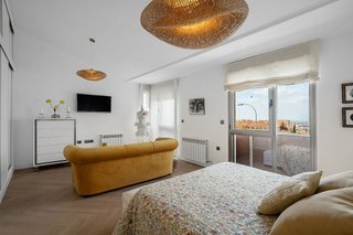 Casa en venta en Bola de Oro - Serrallo en Granada