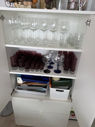 Mueble de almacenaje blanco