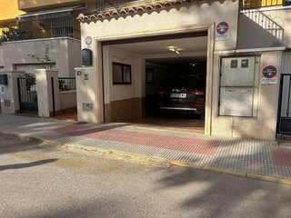 Casa adosada en venta en Catral