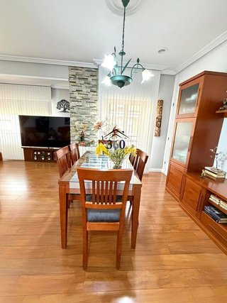 Casa adosada en venta en Ciudad Monumental en Cáceres