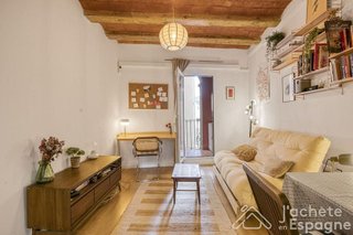 Piso en venta en El Raval en Barcelona
