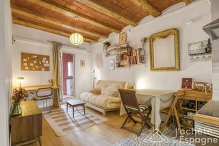 Piso en venta en El Raval en Barcelona
