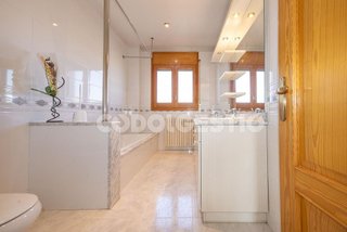 Casa pareada en venta en Manlleu