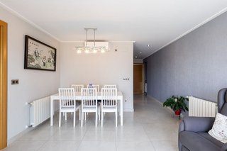 Piso en venta en Ciutat Jardí en Valencia