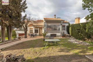 Chalet en venta en Las Flores - Huerta en Gabias (Las)