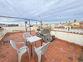 Ático en venta en El Raval en Barcelona