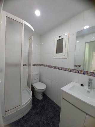 Piso en venta en Fondo en Santa Coloma de Gramanet