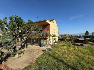 Chalet en venta en Montornès del Vallès