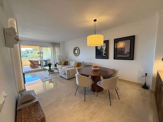 Piso en venta en Elviria en Marbella