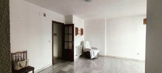 Piso en venta en Pajaritos - Plaza de Toros en Granada