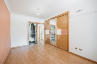 Piso en venta en Piscinas en Villarreal