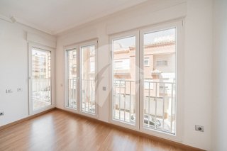 Piso en venta en Piscinas en Villarreal